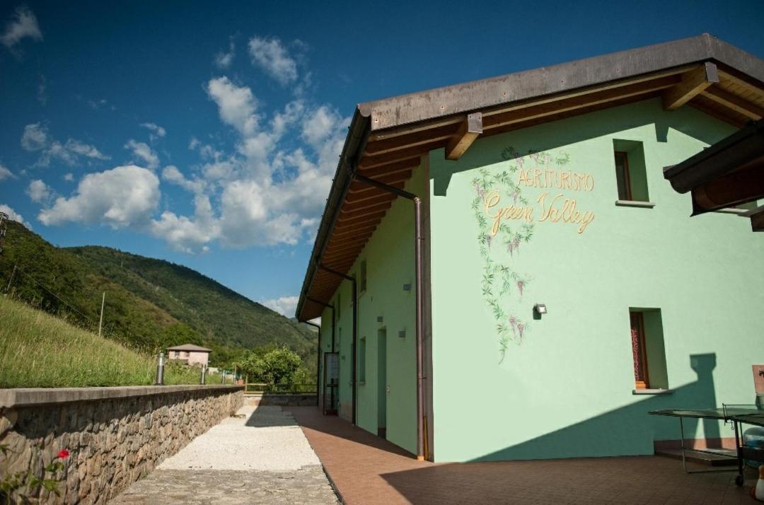Вилла Agriturismo Green Valley Чене Экстерьер фото